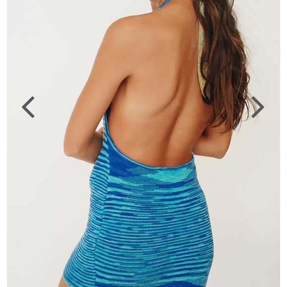 Blue knit halter mini dress - Picture 2 of 5